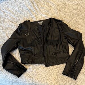 Caché Black Cropped Faux Leather Jacket